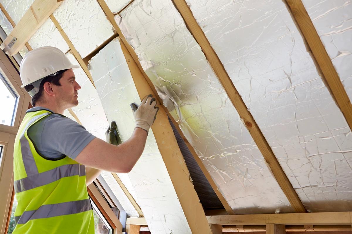 Thousands of homes to get energy saving home upgrades