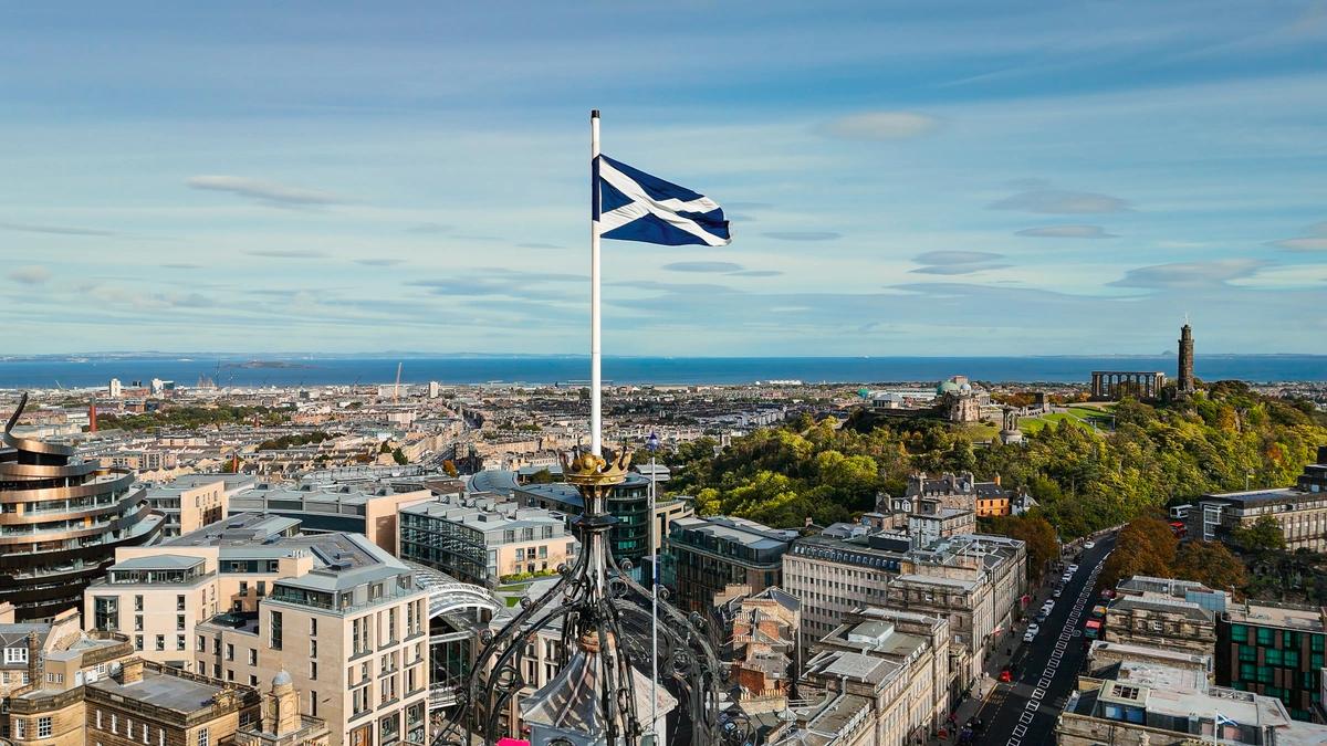 Photo of Scottish flag in Edinburgh
